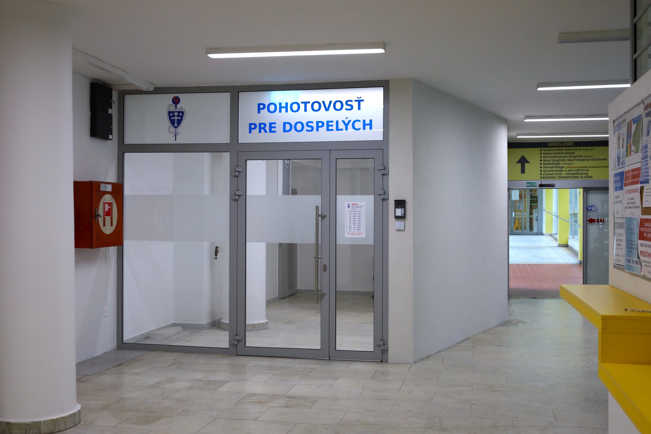 Ambulantná pohotovostná služba pre dospelých získala nové zázemie na prízemí polikliniky