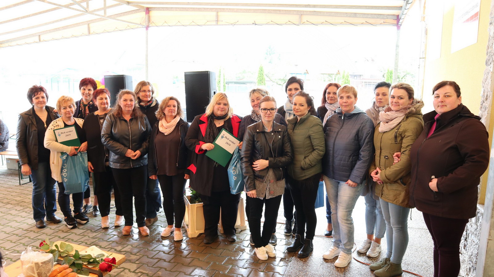 1608 fnsp zaocenene kolektivy oddeleni ldch neurologie a urazovej chirurgie jpg